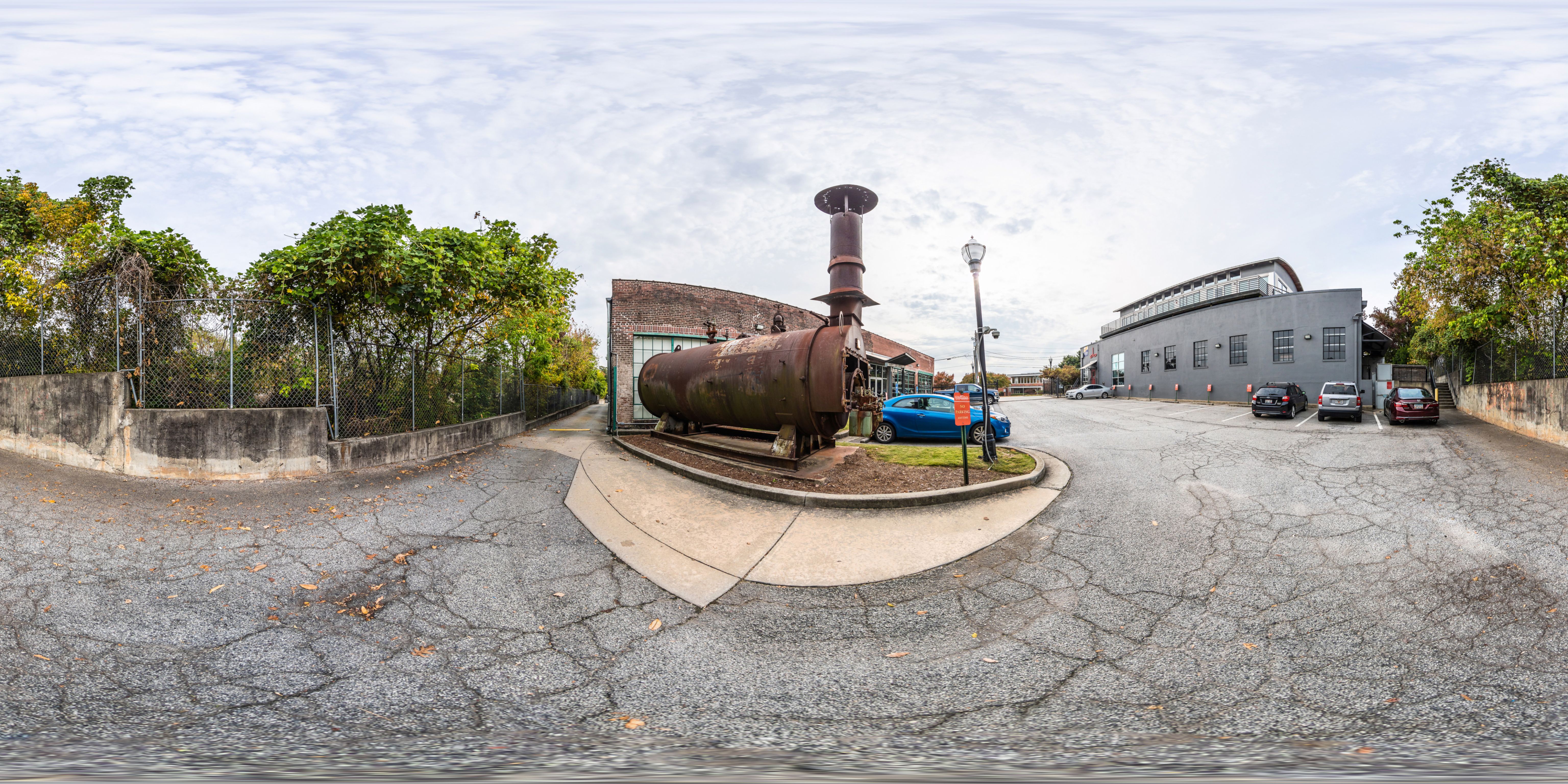 Experience immersive content