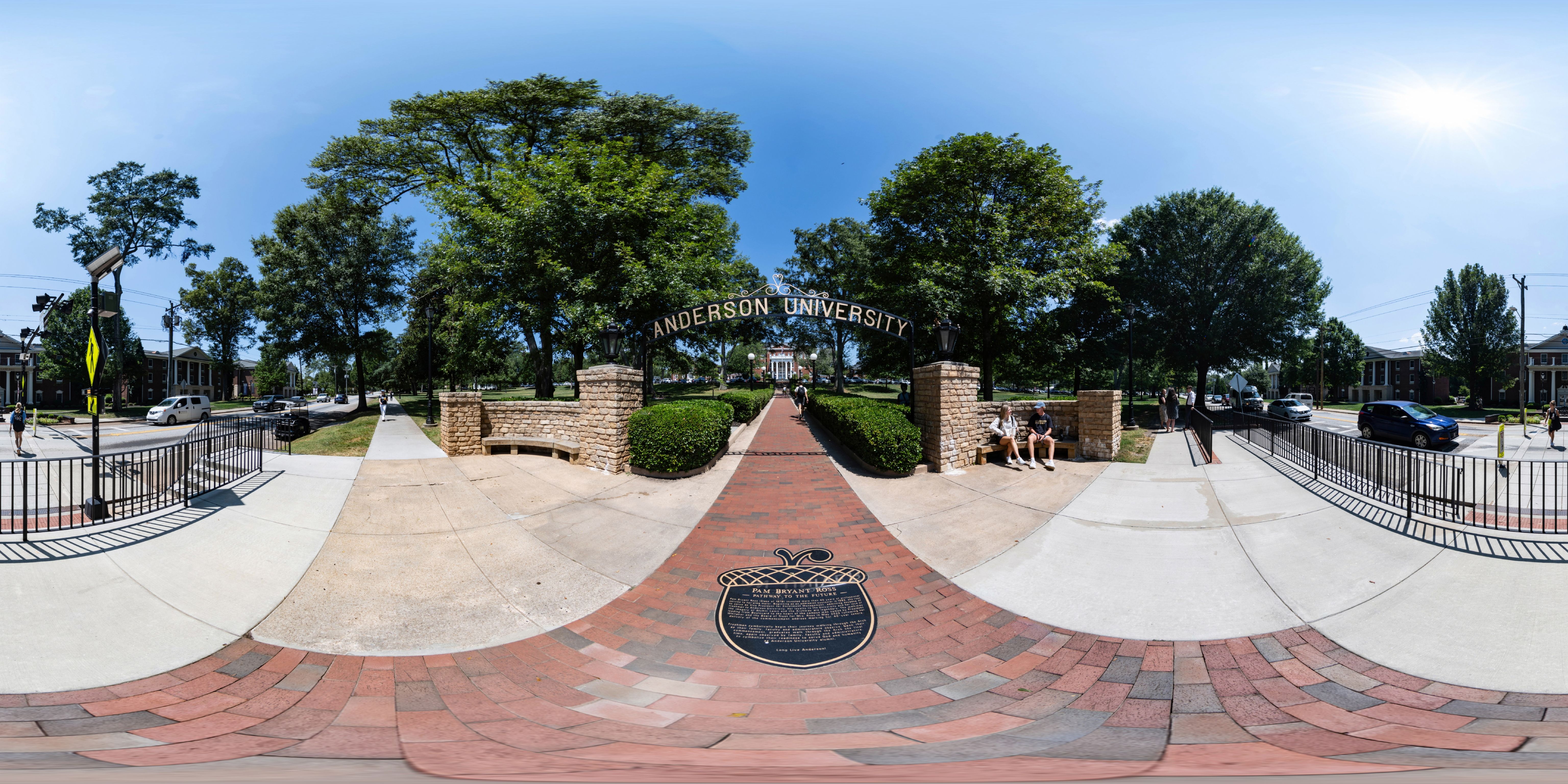 Experience immersive content