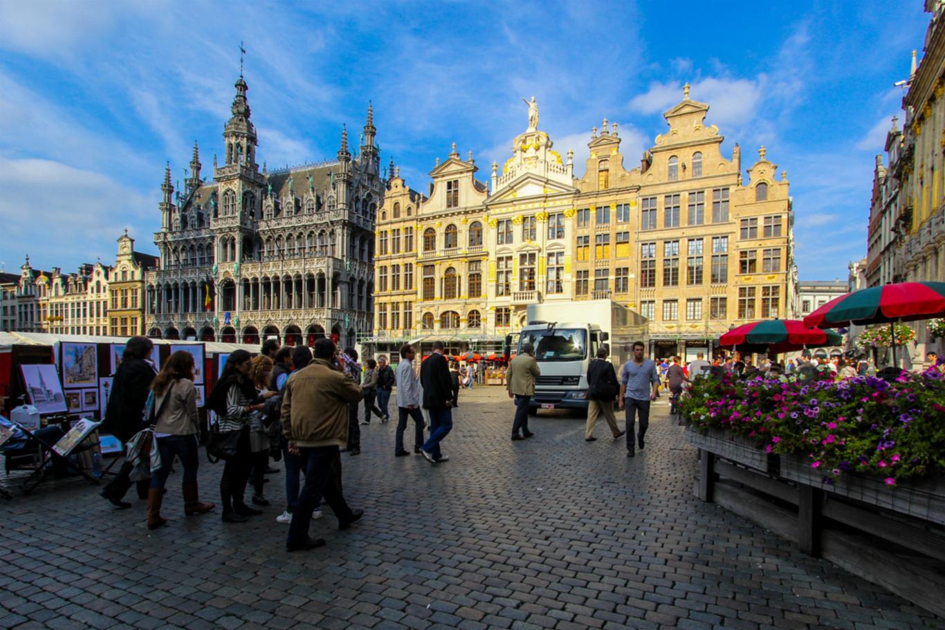 Experience Brussels, Belgium in Virtual Reality.