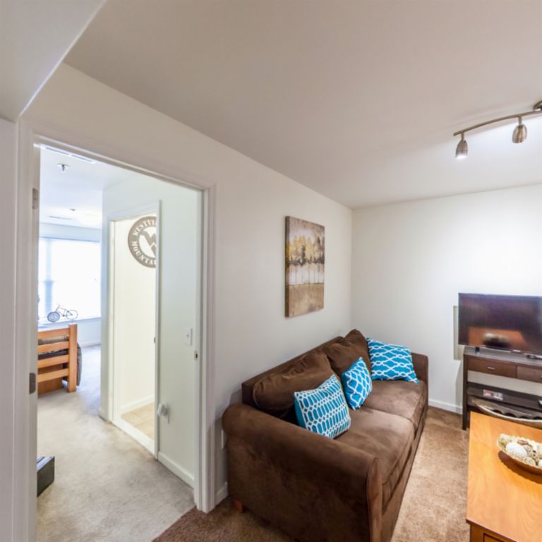 Experience WVU Housing Tour in Virtual Reality.