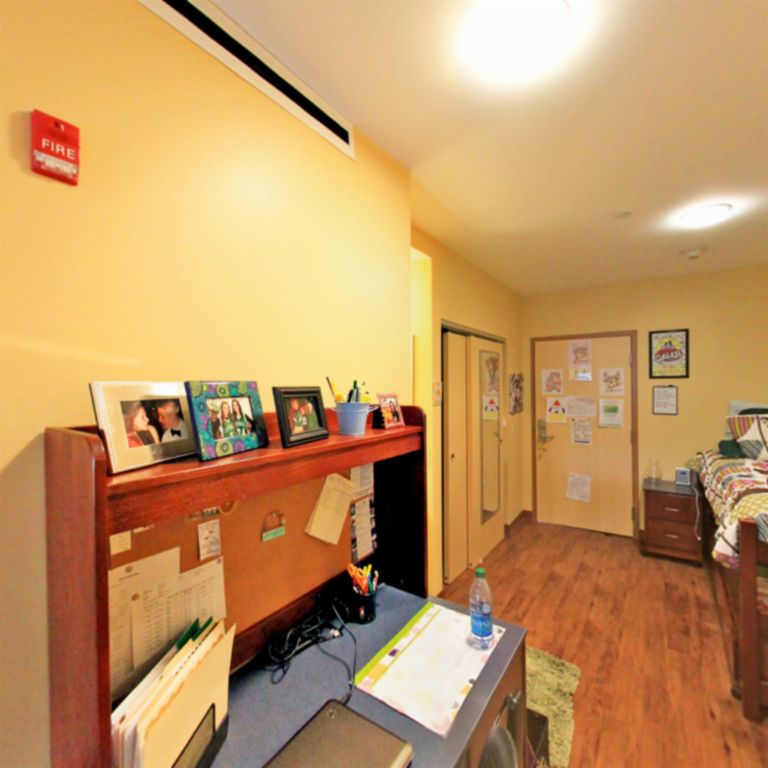 Experience WVU Housing Tour in Virtual Reality.